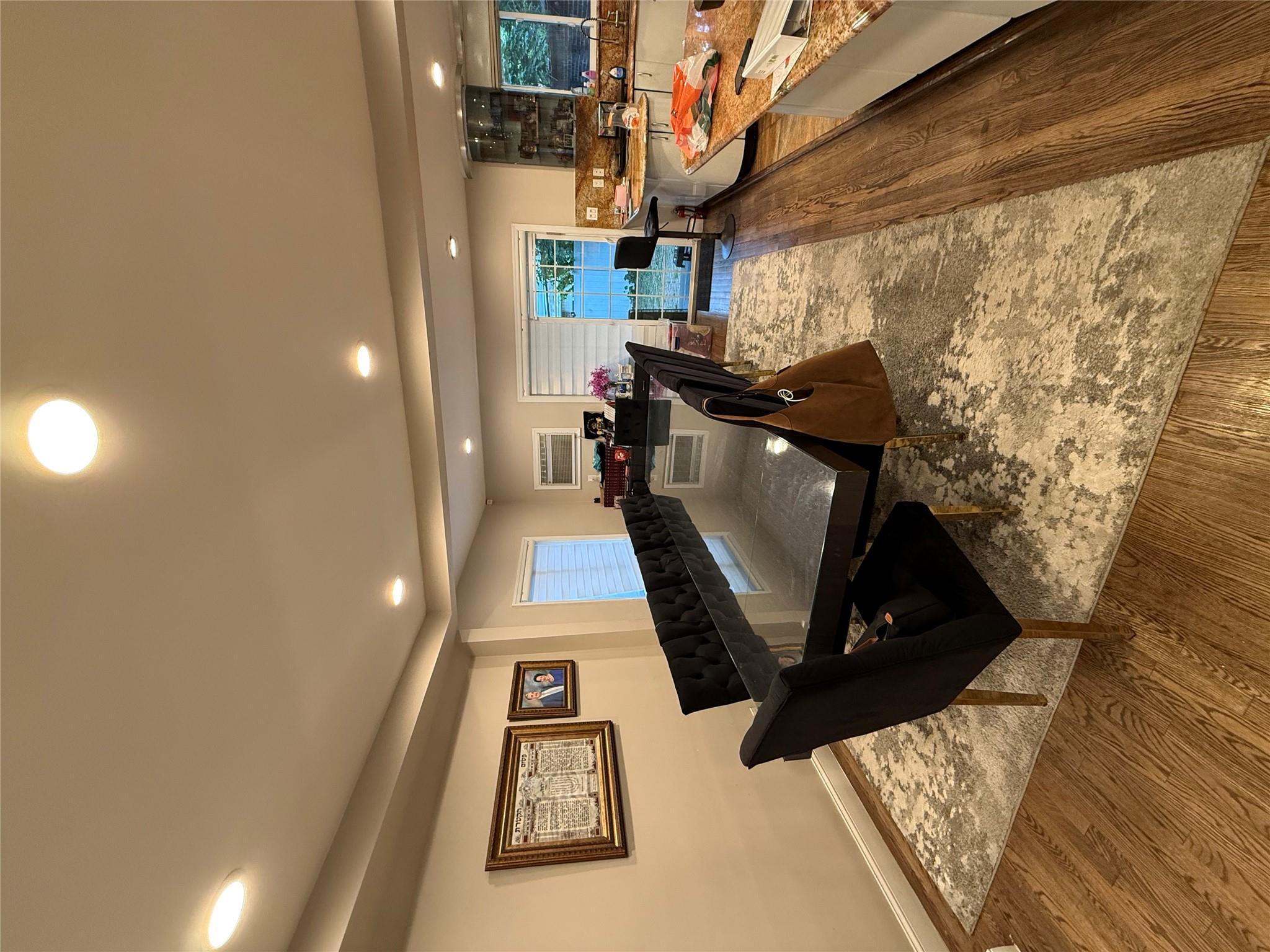 Single Family 190  Queens, NY 11366, MLS-867738-4