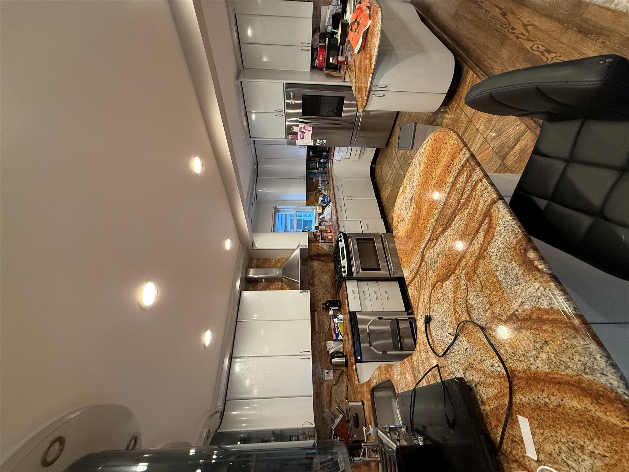 Single Family 190  Queens, NY 11366, MLS-867738-5