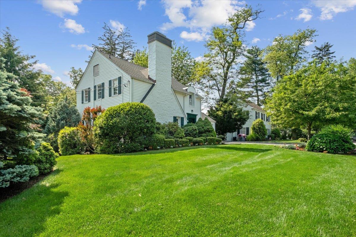 Single Family Norman  Westchester County, NY 10804, MLS-867742-16