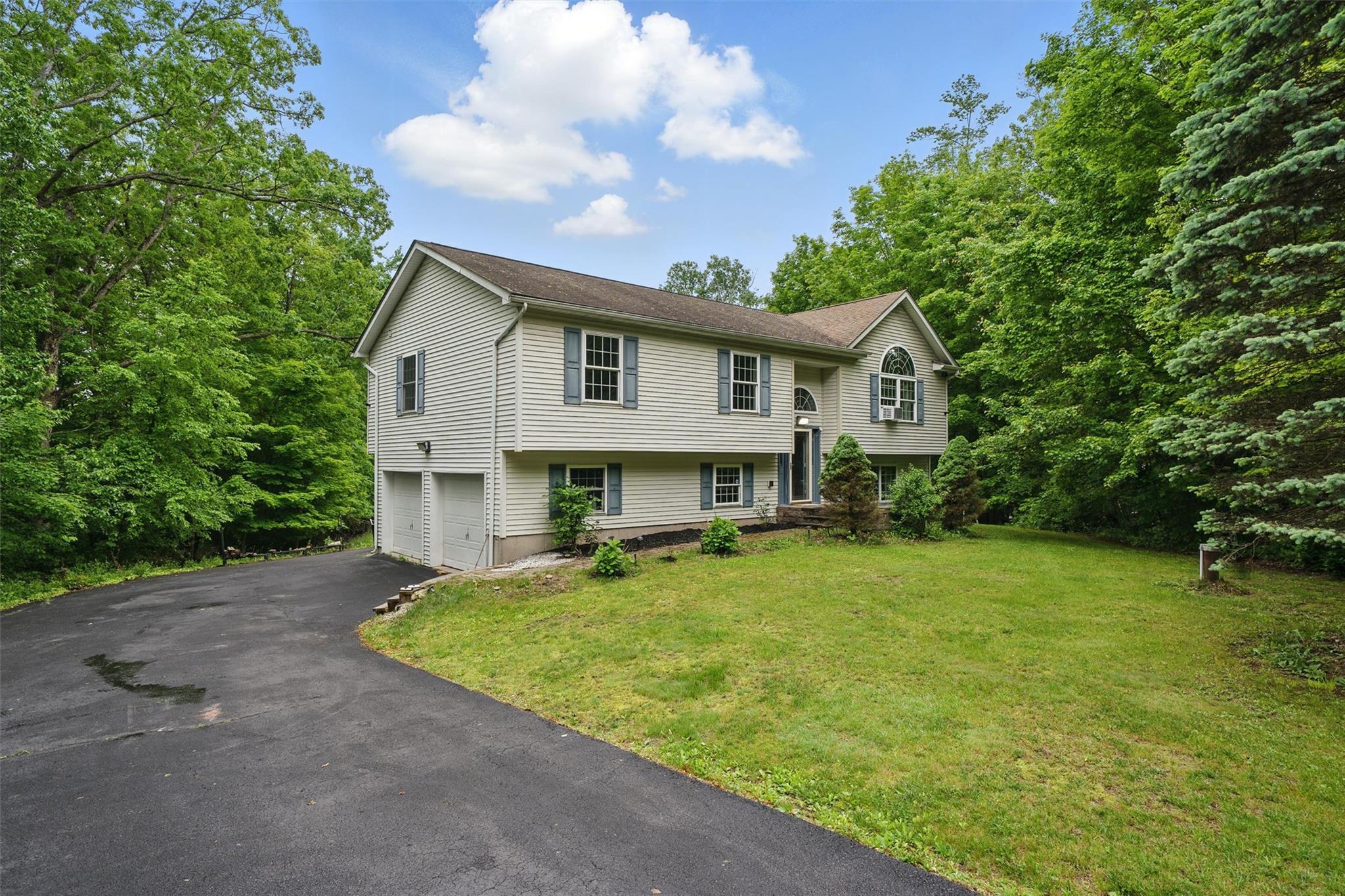 Single Family State Route 211  Orange County, NY 10963, MLS-867751-2