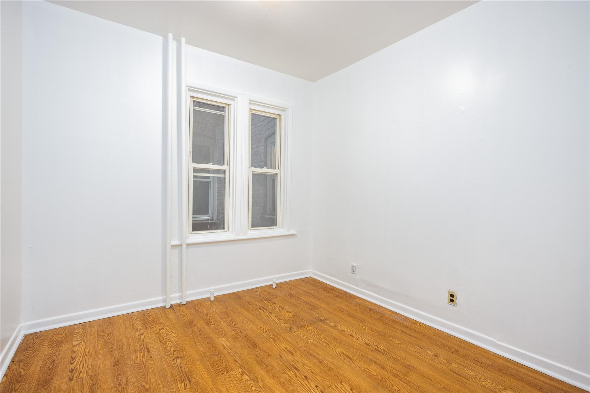 Single Family Fort Independence  Bronx, NY 10463, MLS-867788-10