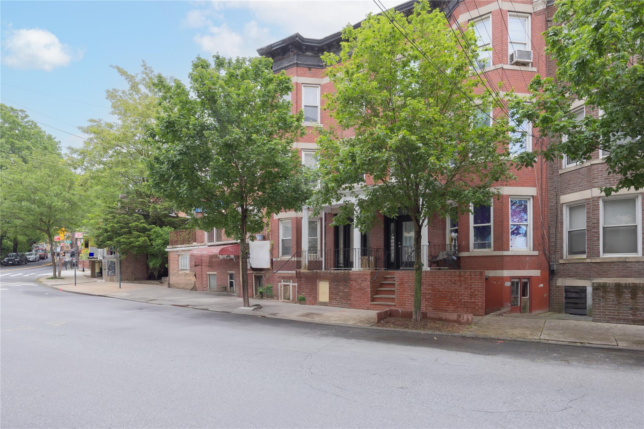Single Family Fort Independence  Bronx, NY 10463, MLS-867788-2