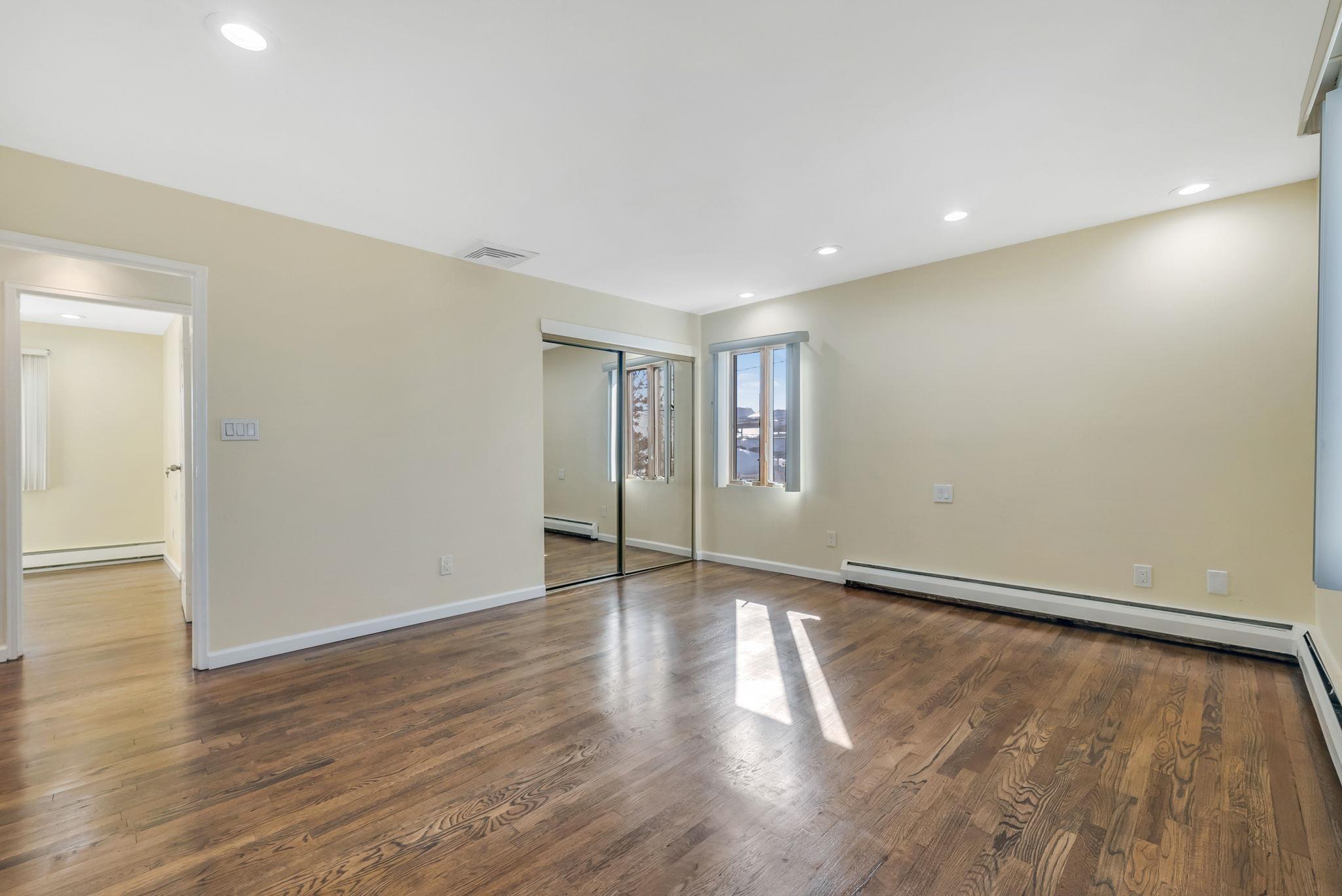 Single Family Bayberry  Nassau County, NY 11566, MLS-867837-13