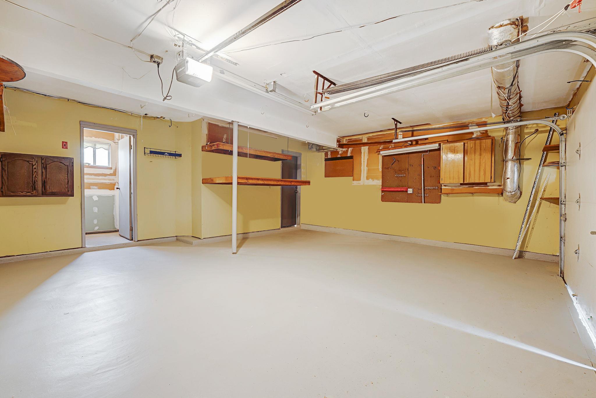 Single Family Bayberry  Nassau County, NY 11566, MLS-867837-24