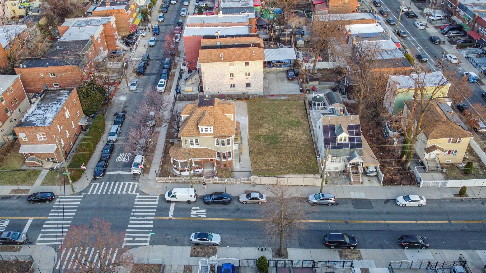 Single Family Paulding  Bronx, NY 10469, MLS-867842-33