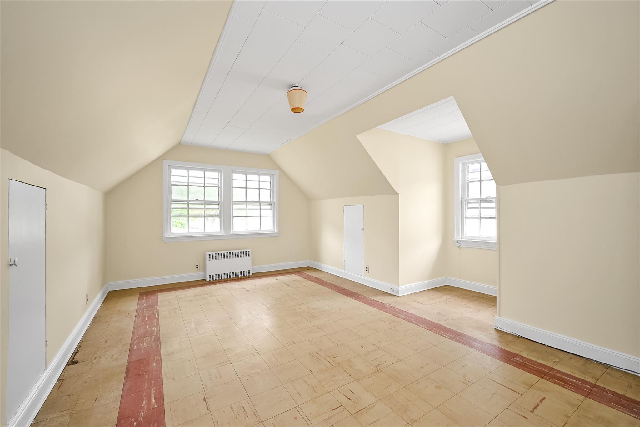 Single Family Avon  Queens, NY 11432, MLS-867845-16