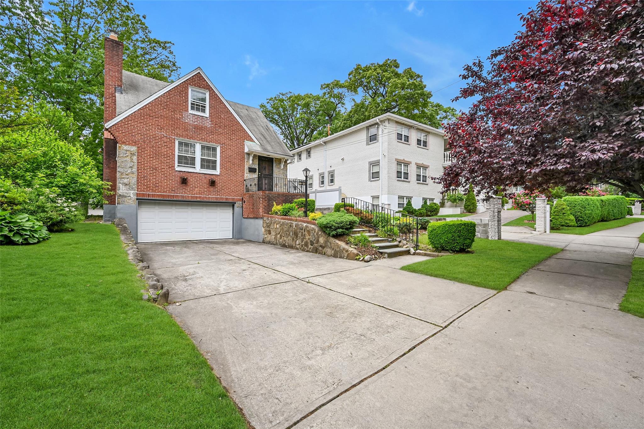 Single Family Avon  Queens, NY 11432, MLS-867845-18