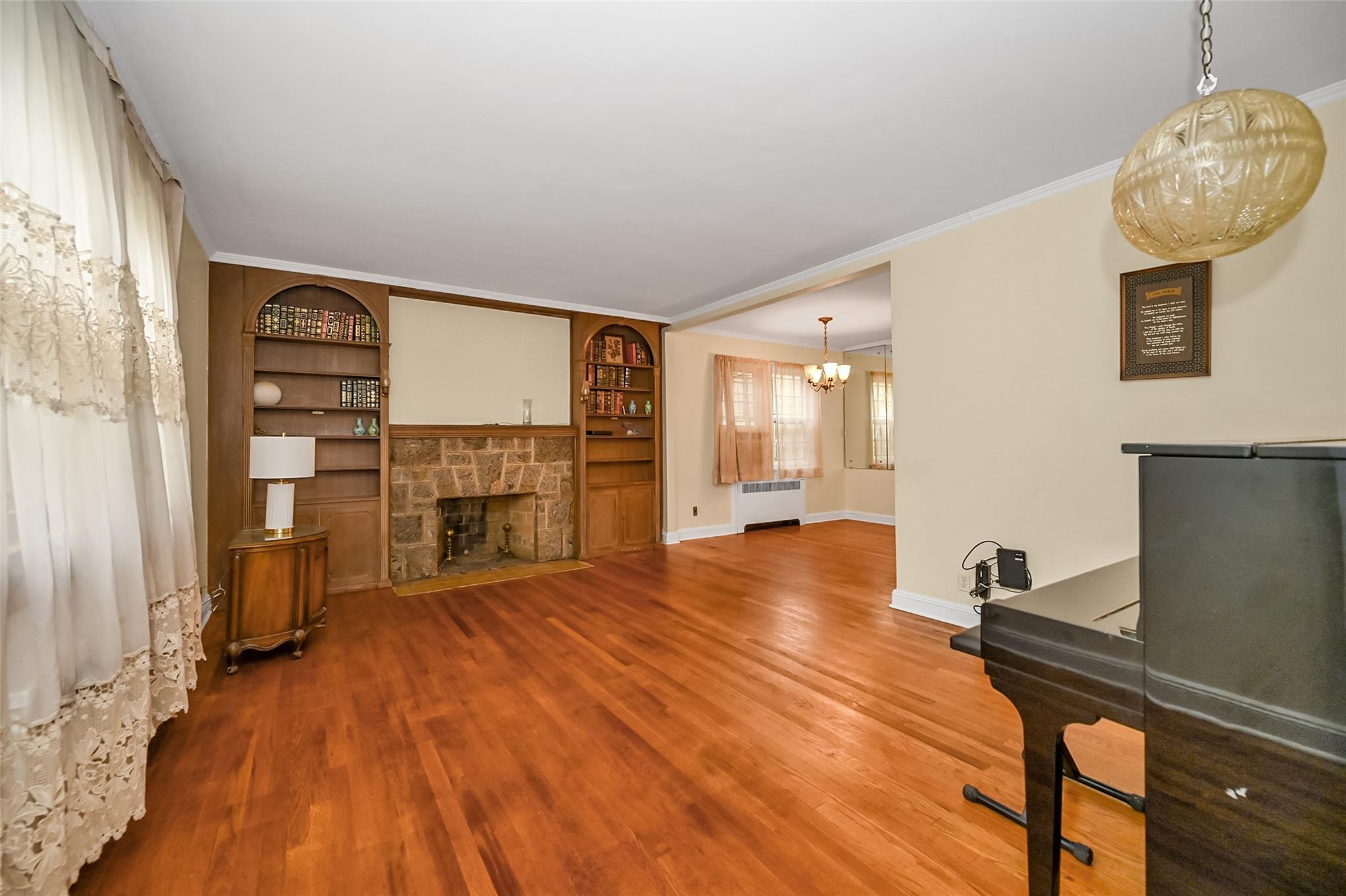 Single Family Avon  Queens, NY 11432, MLS-867845-3