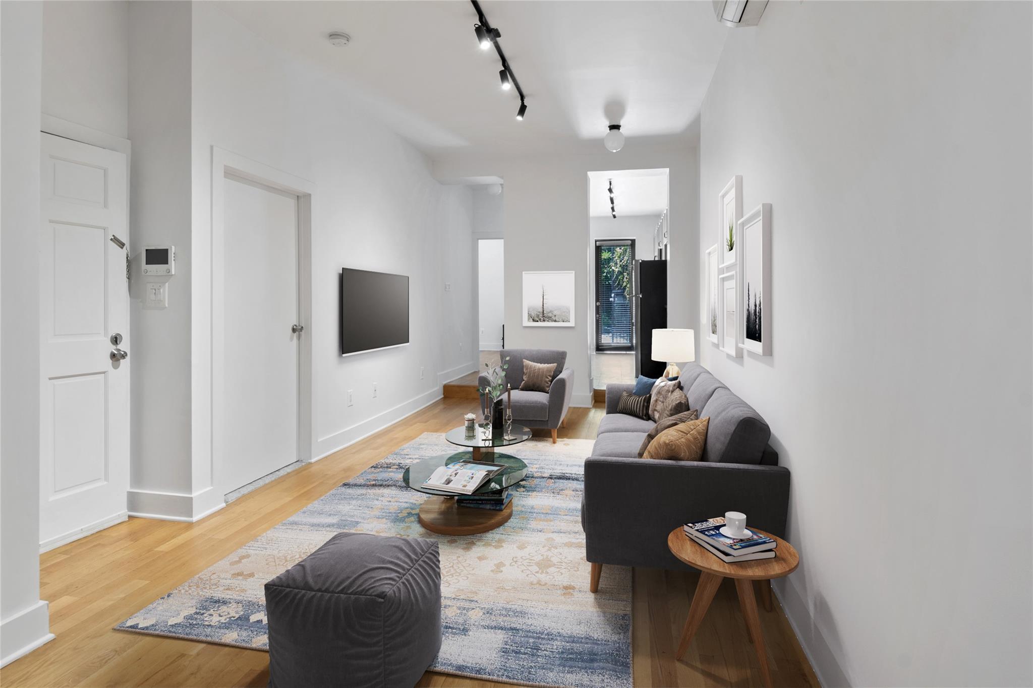 Single Family 151st  Bronx, NY 10451, MLS-867847-17