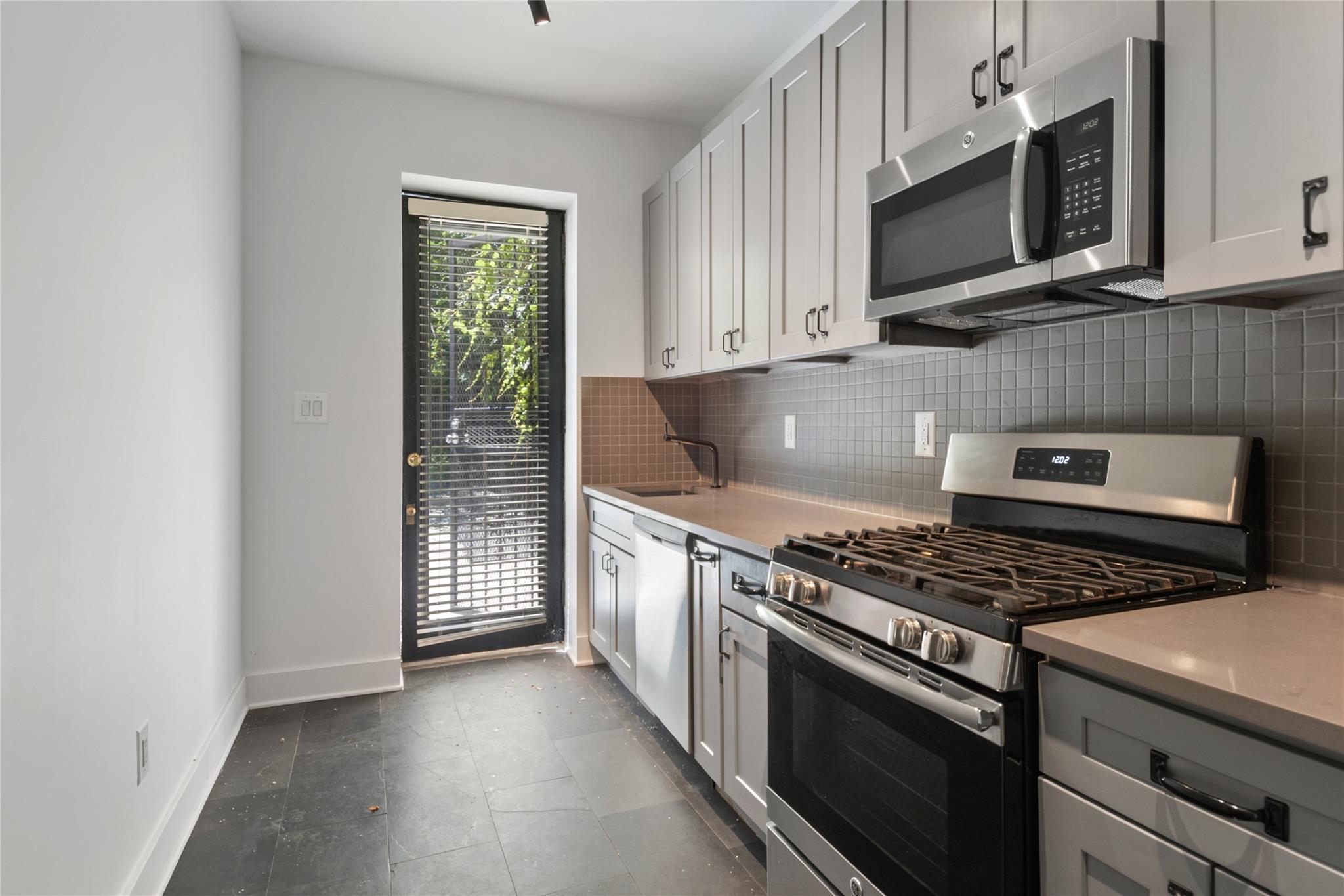 Single Family 151st  Bronx, NY 10451, MLS-867847-19