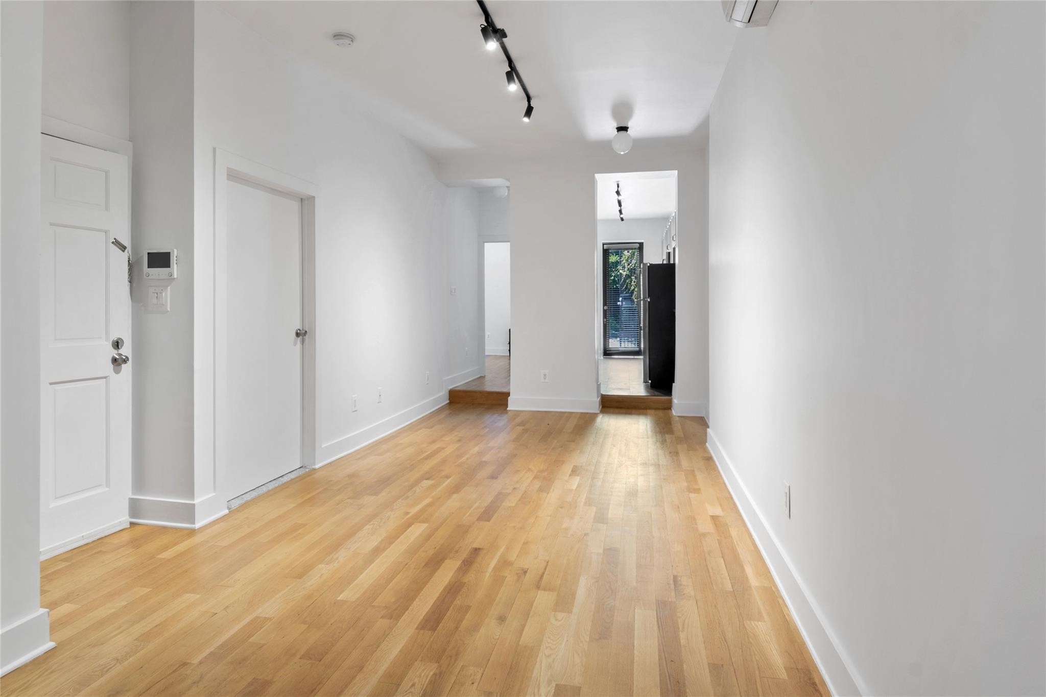 Single Family 151st  Bronx, NY 10451, MLS-867847-20