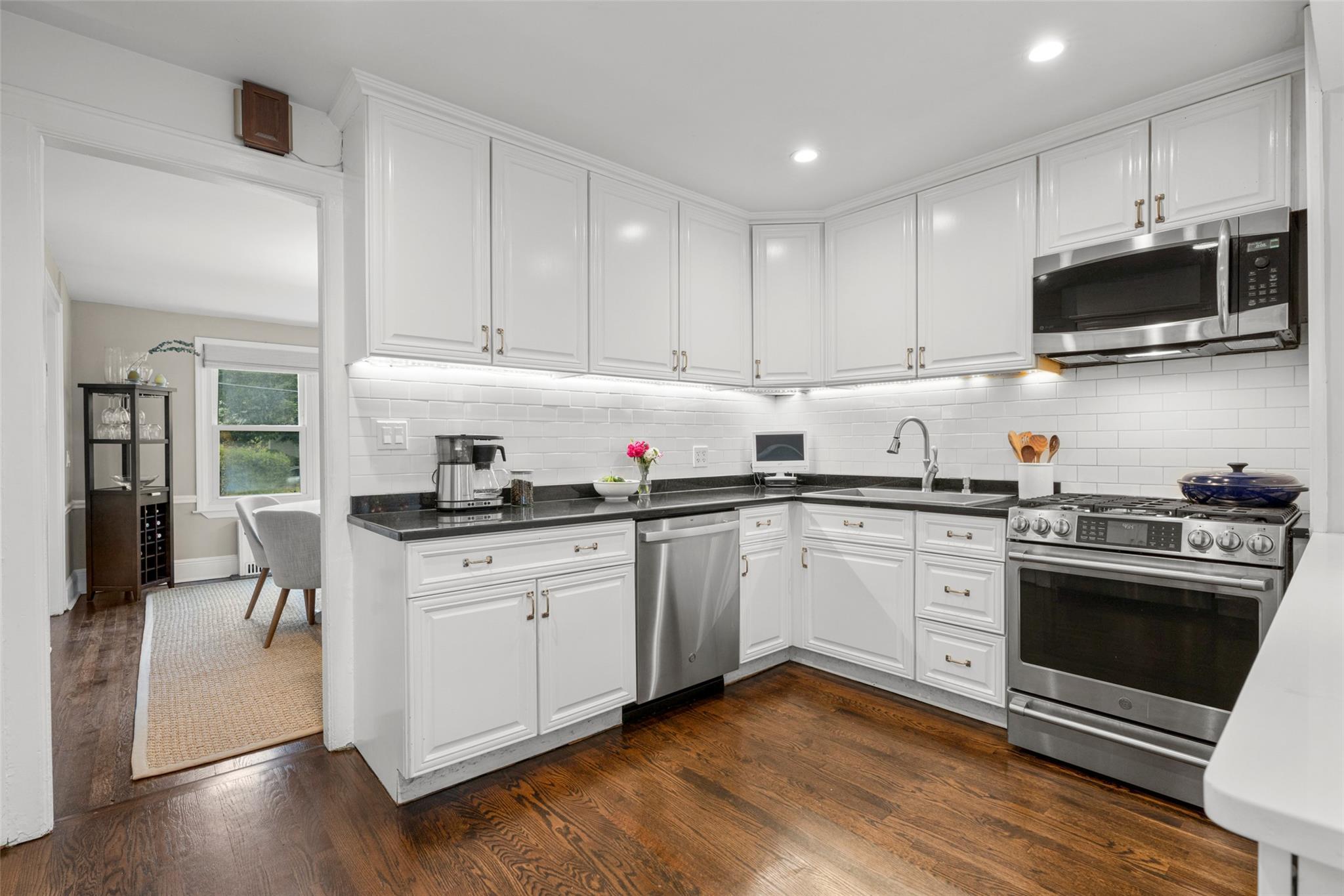 Single Family Webster  Westchester County, NY 10804, MLS-867849-13