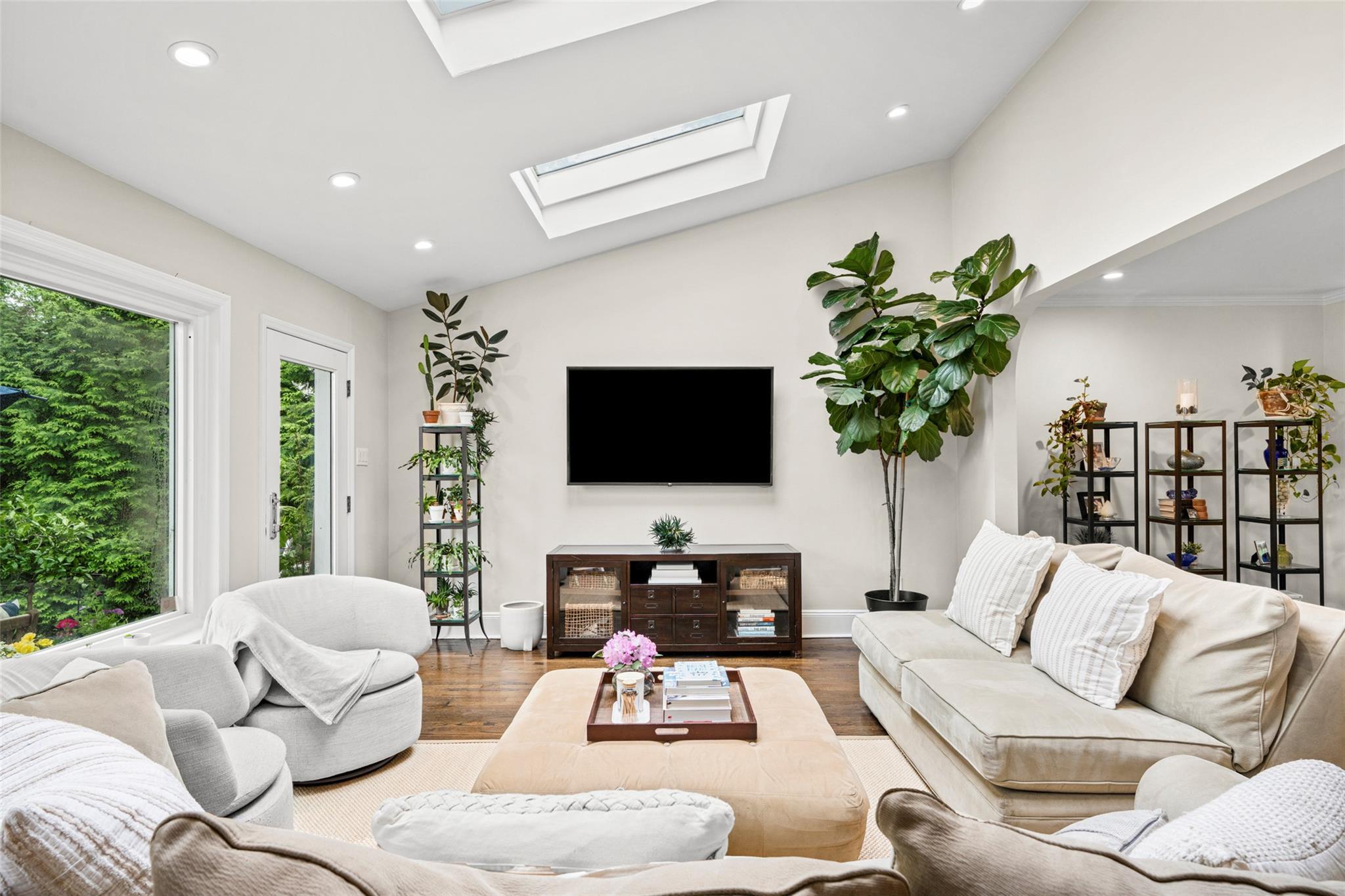 Single Family Webster  Westchester County, NY 10804, MLS-867849-8