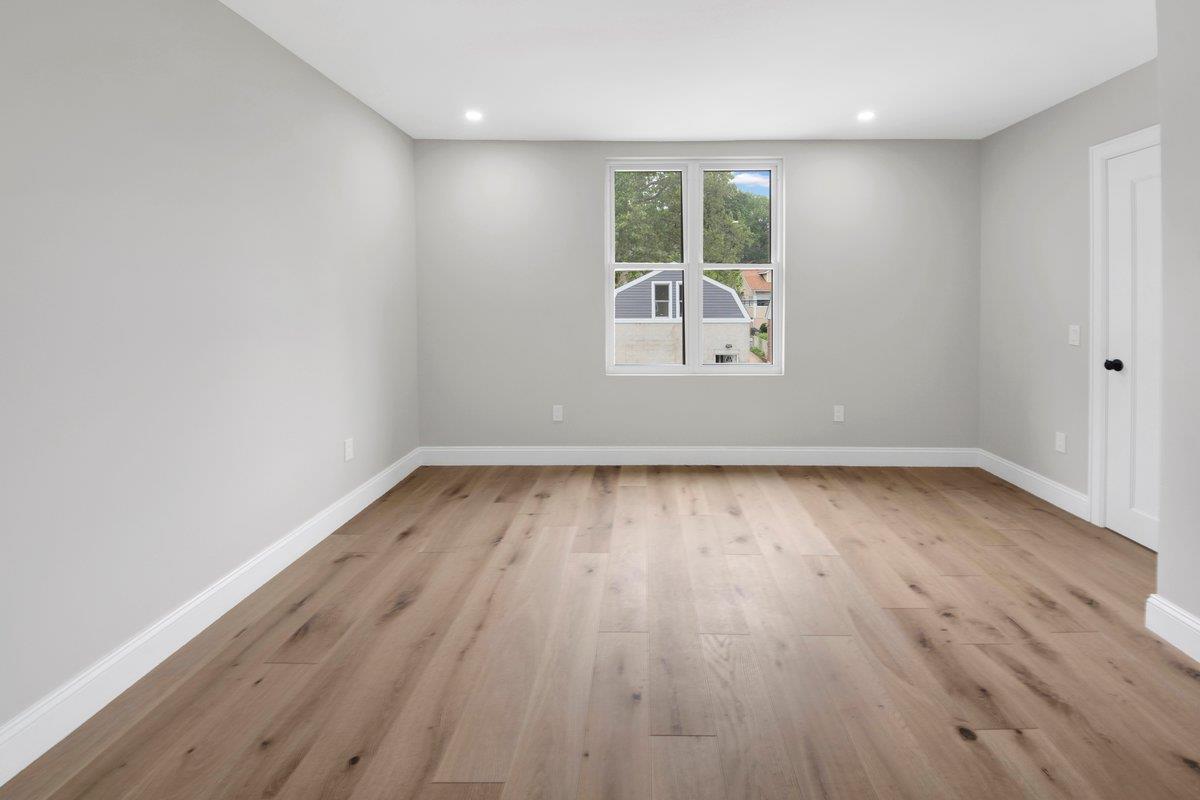 Single Family Edgewood  Westchester County, NY 10704, MLS-867866-16