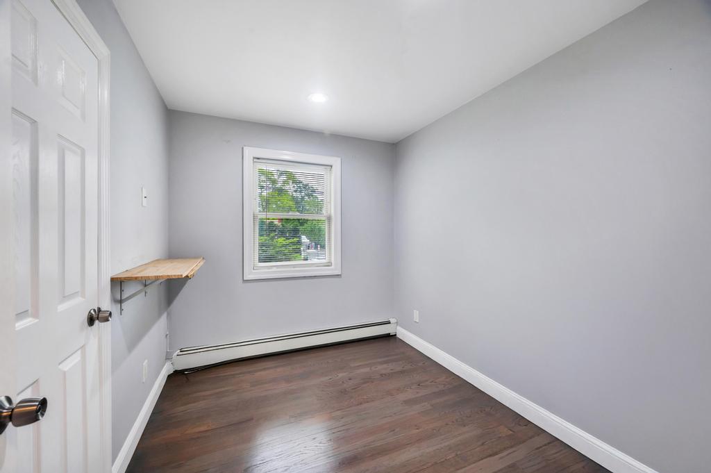 Single Family Flintlock  Suffolk County, NY 11967, MLS-867897-15