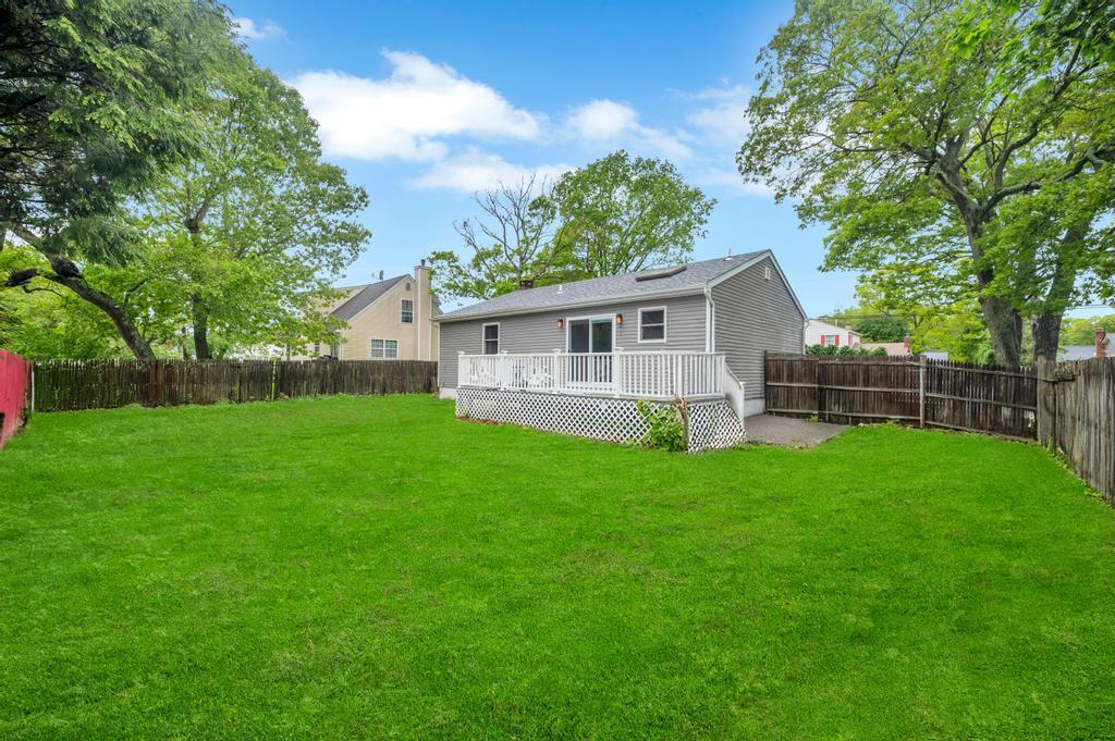 Single Family Flintlock  Suffolk County, NY 11967, MLS-867897-25