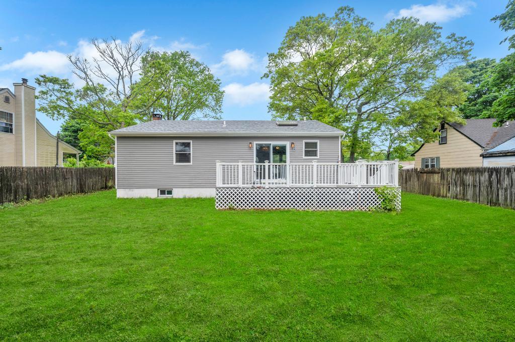 Single Family Flintlock  Suffolk County, NY 11967, MLS-867897-26