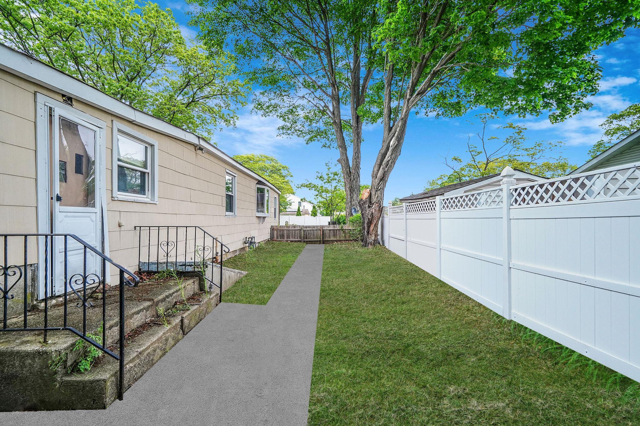 Single Family Toomey  Suffolk County, NY 11795, MLS-867903-3