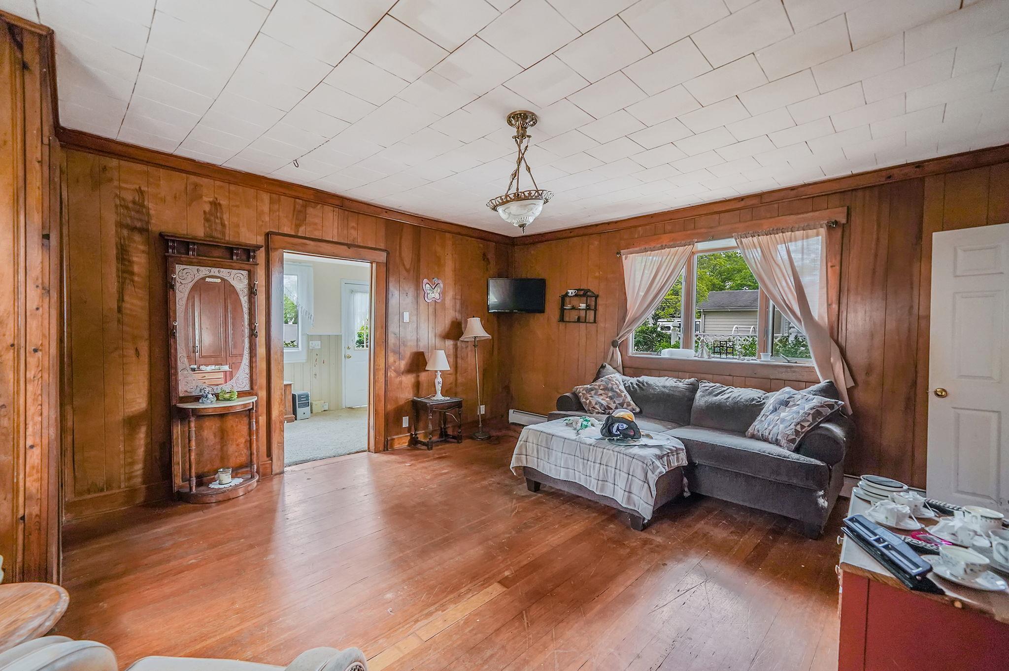 Single Family Toomey  Suffolk County, NY 11795, MLS-867903-7