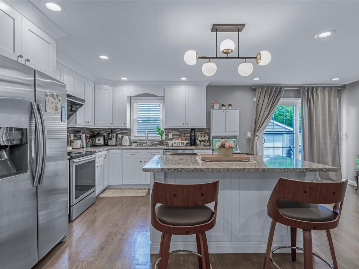 Single Family Thomas  Nassau County, NY 11714, MLS-867913-7