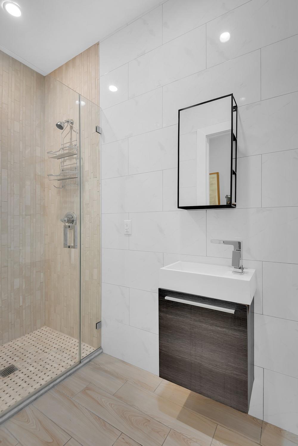 Single Family Vanderbilt  Brooklyn, NY 11238, MLS-867915-14