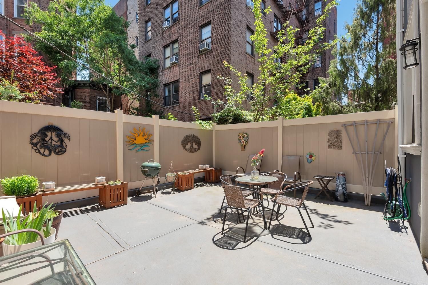 Single Family Vanderbilt  Brooklyn, NY 11238, MLS-867915-19