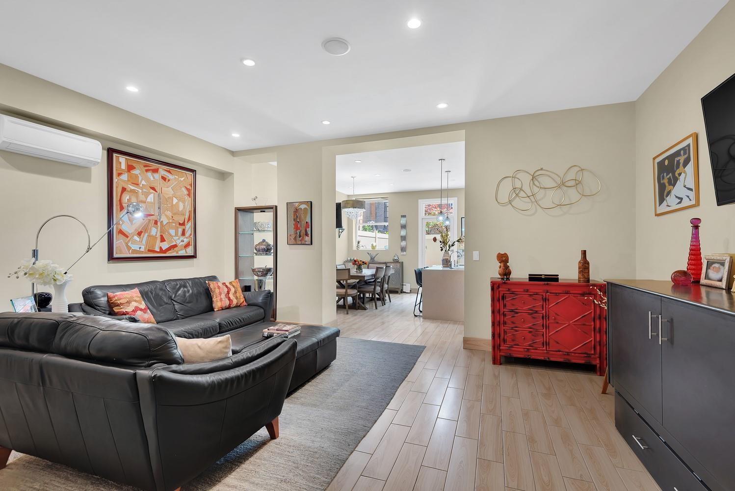 Single Family Vanderbilt  Brooklyn, NY 11238, MLS-867915-5