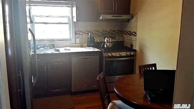 Single Family Peninsula Nassau County, NY 11516, MLS-867927-3