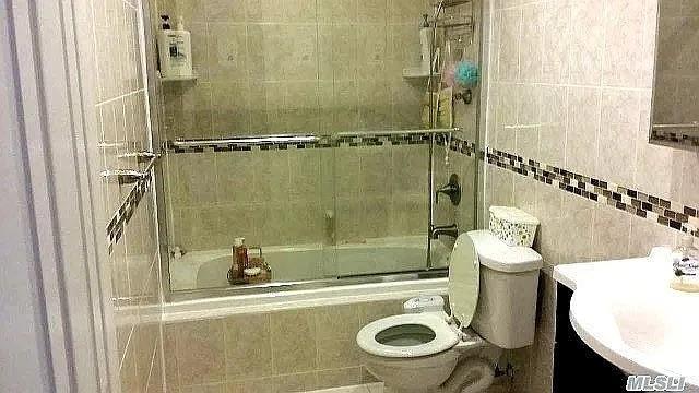 Single Family Peninsula Nassau County, NY 11516, MLS-867927-6