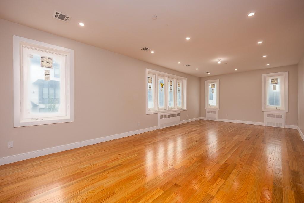 Condo Old Nyack Turnpike  Rockland County, NY 10952, MLS-867928-6