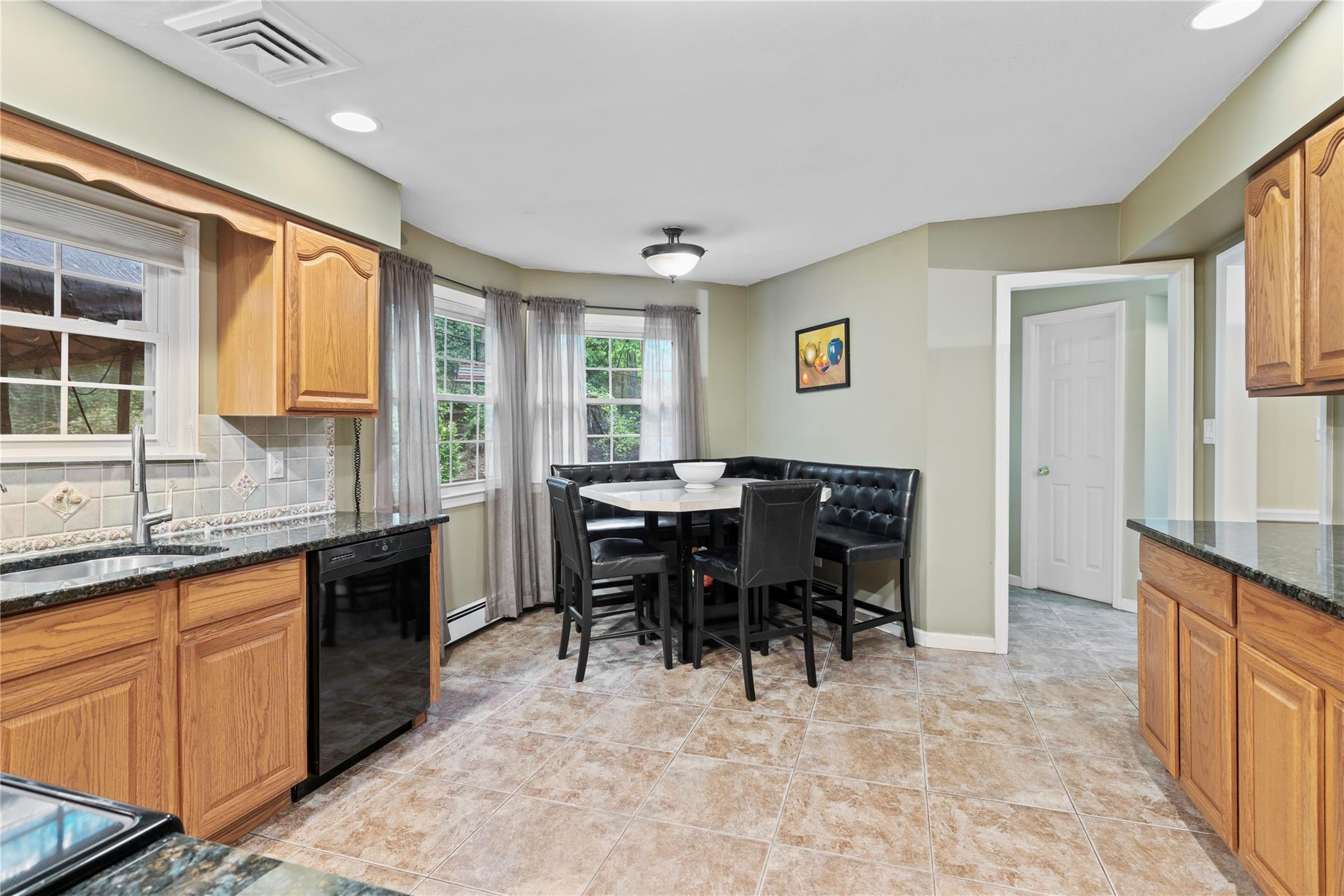 Single Family Maryland  Suffolk County, NY 11746, MLS-867930-14