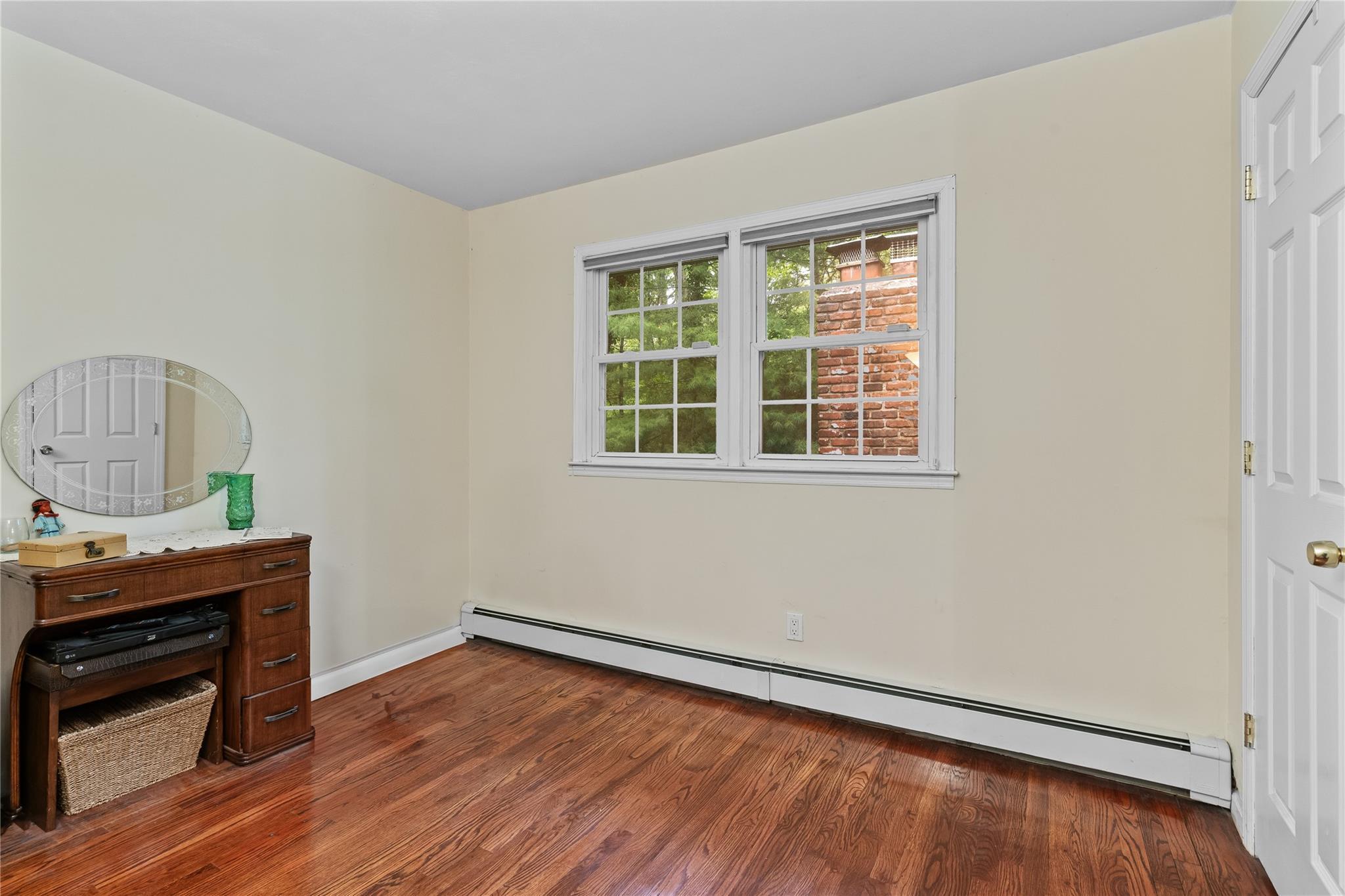 Single Family Maryland  Suffolk County, NY 11746, MLS-867930-21