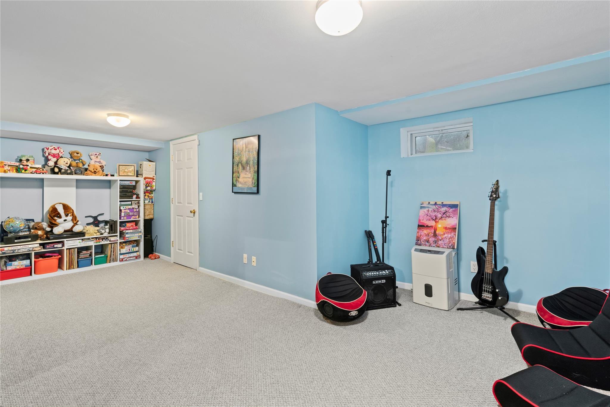 Single Family Maryland  Suffolk County, NY 11746, MLS-867930-28