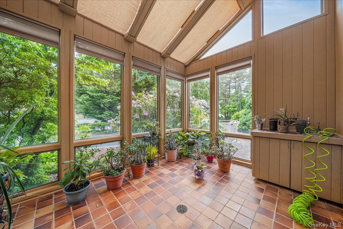 Single Family Kent  Suffolk County, NY 11705, MLS-867941-17