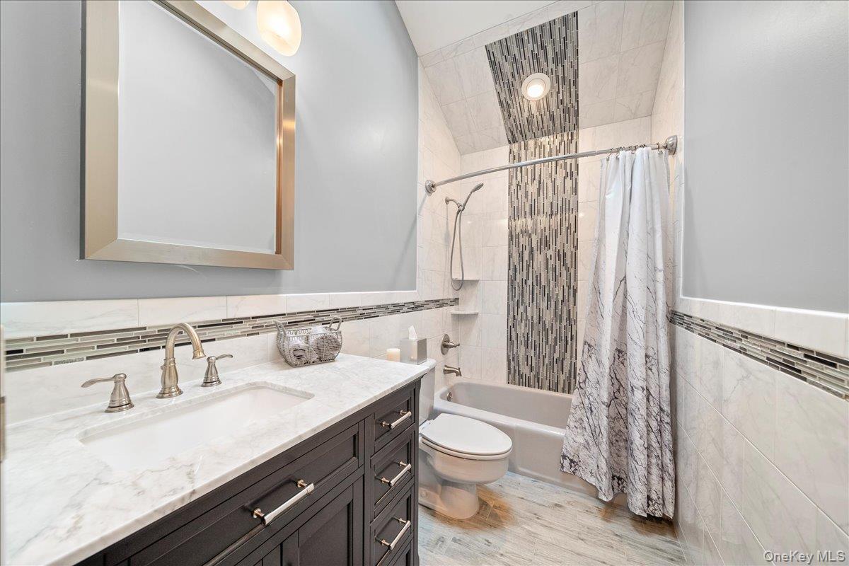 Single Family Kent  Suffolk County, NY 11705, MLS-867941-28