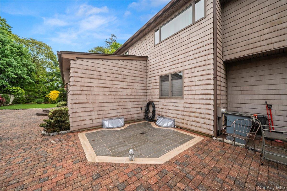 Single Family Kent  Suffolk County, NY 11705, MLS-867941-31