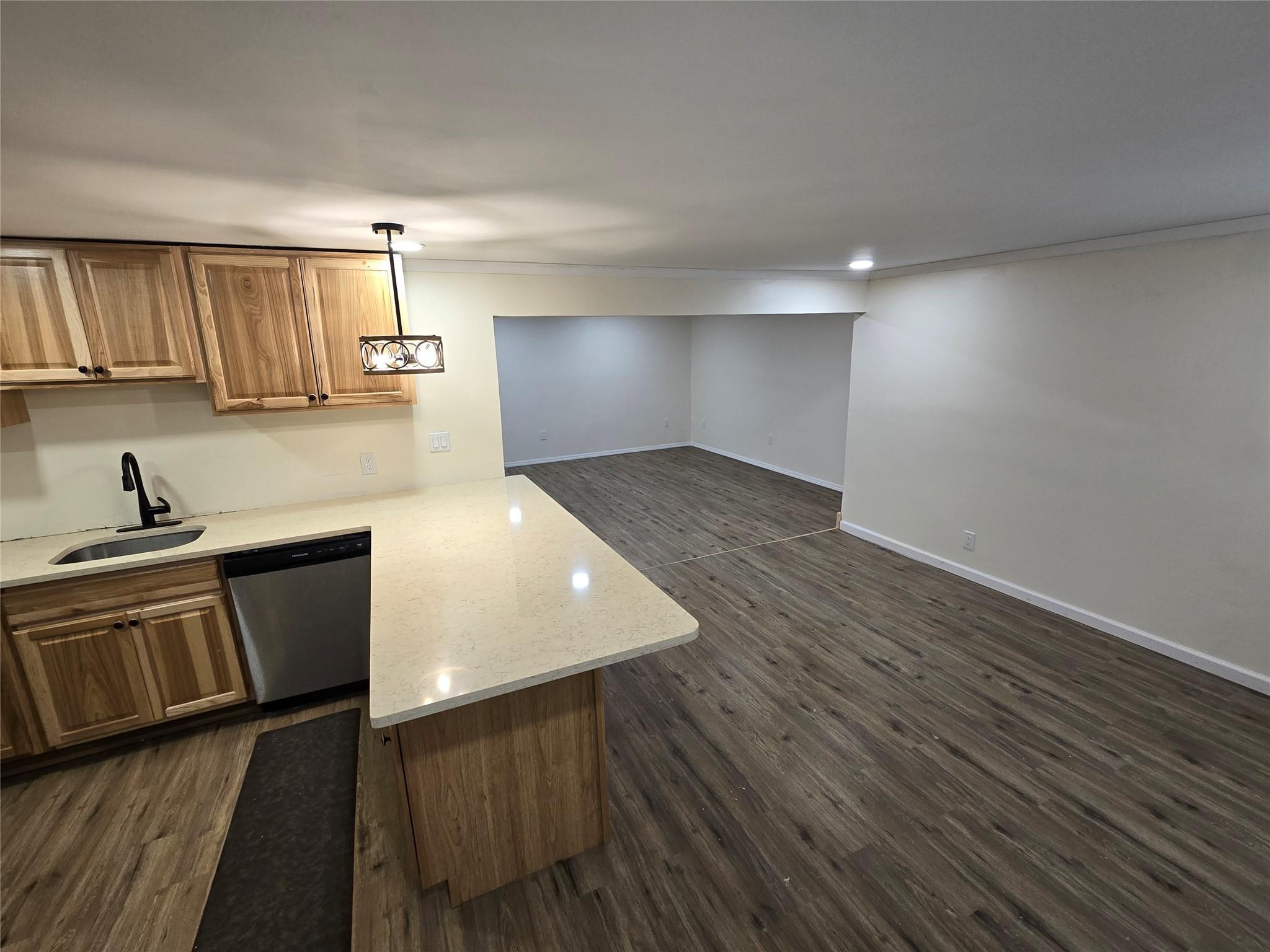 Single Family Periwinkle  Suffolk County, NY 11716, MLS-867949-2