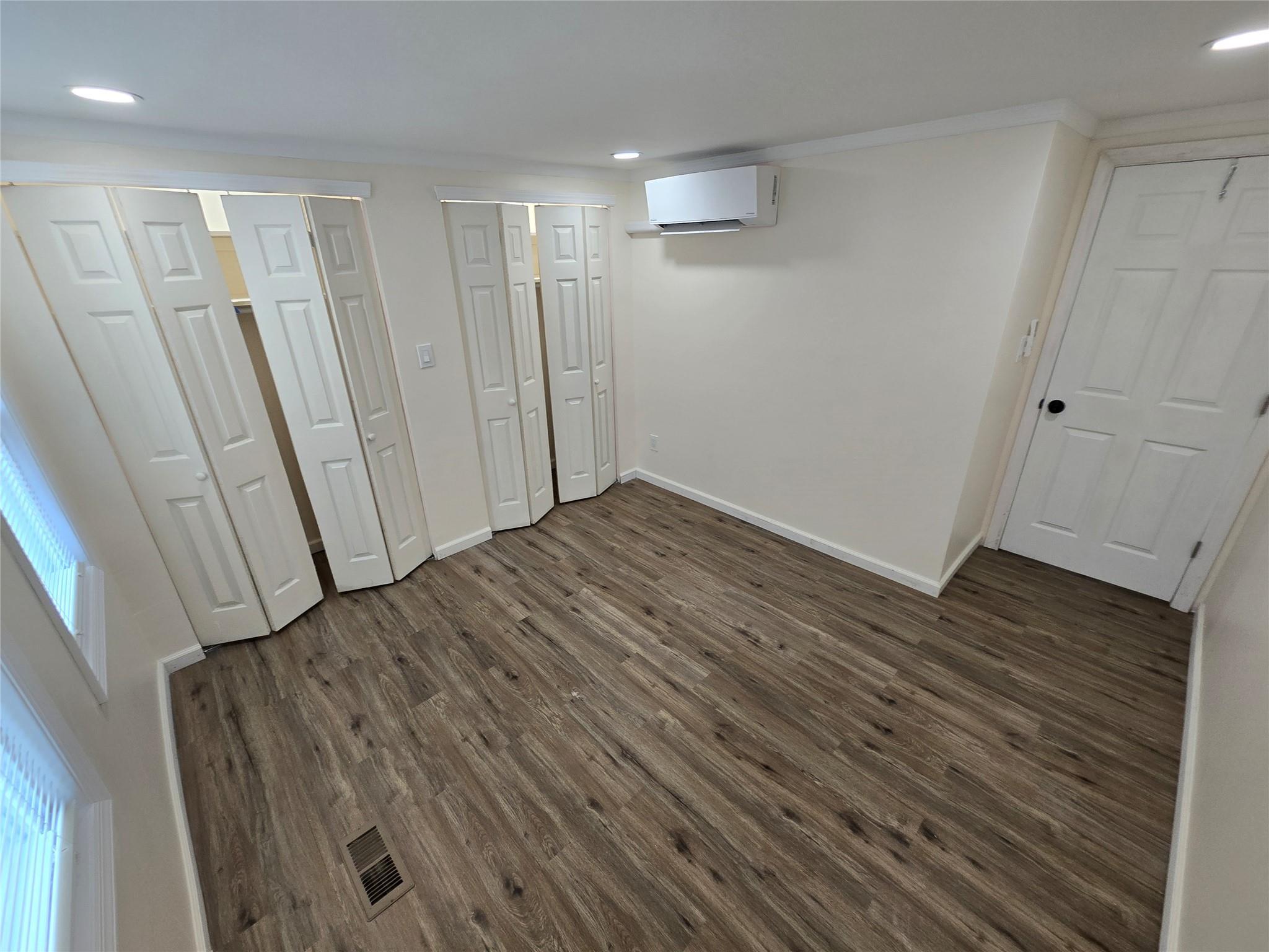 Single Family Periwinkle  Suffolk County, NY 11716, MLS-867949-8