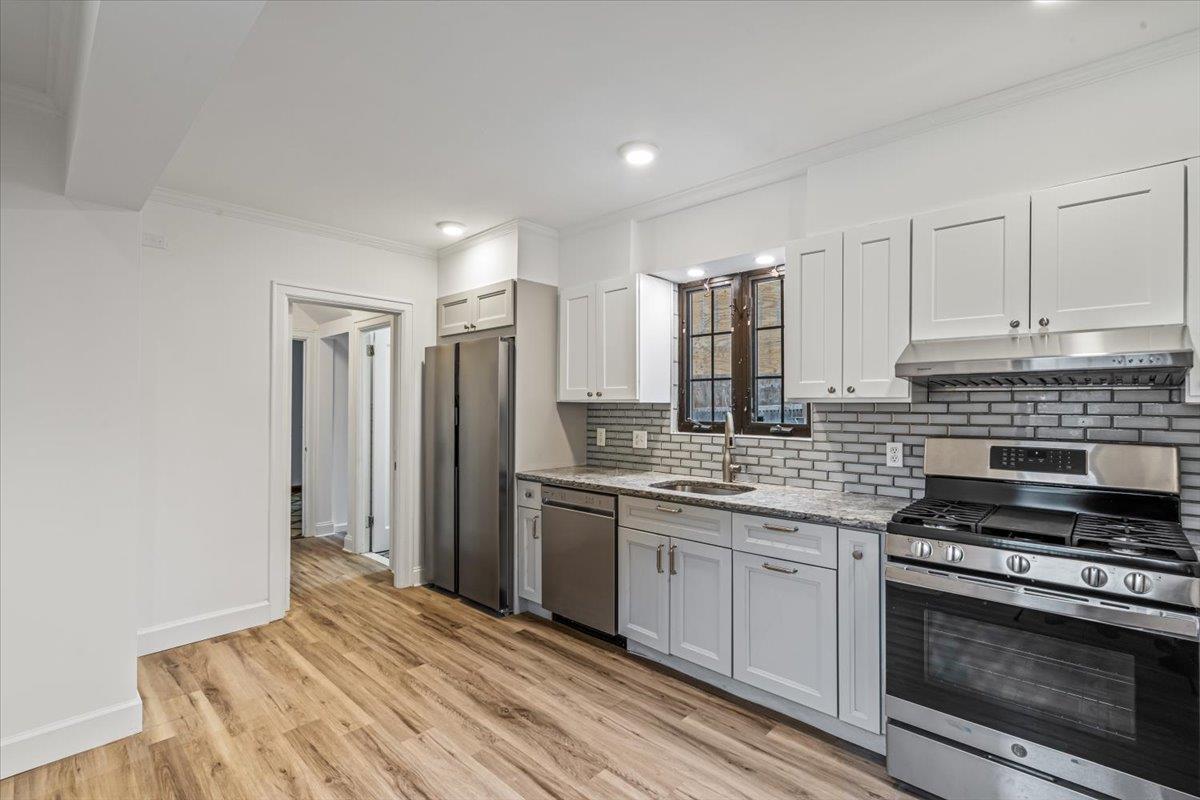 Single Family 33rd  Queens, NY 11358, MLS-867955-17