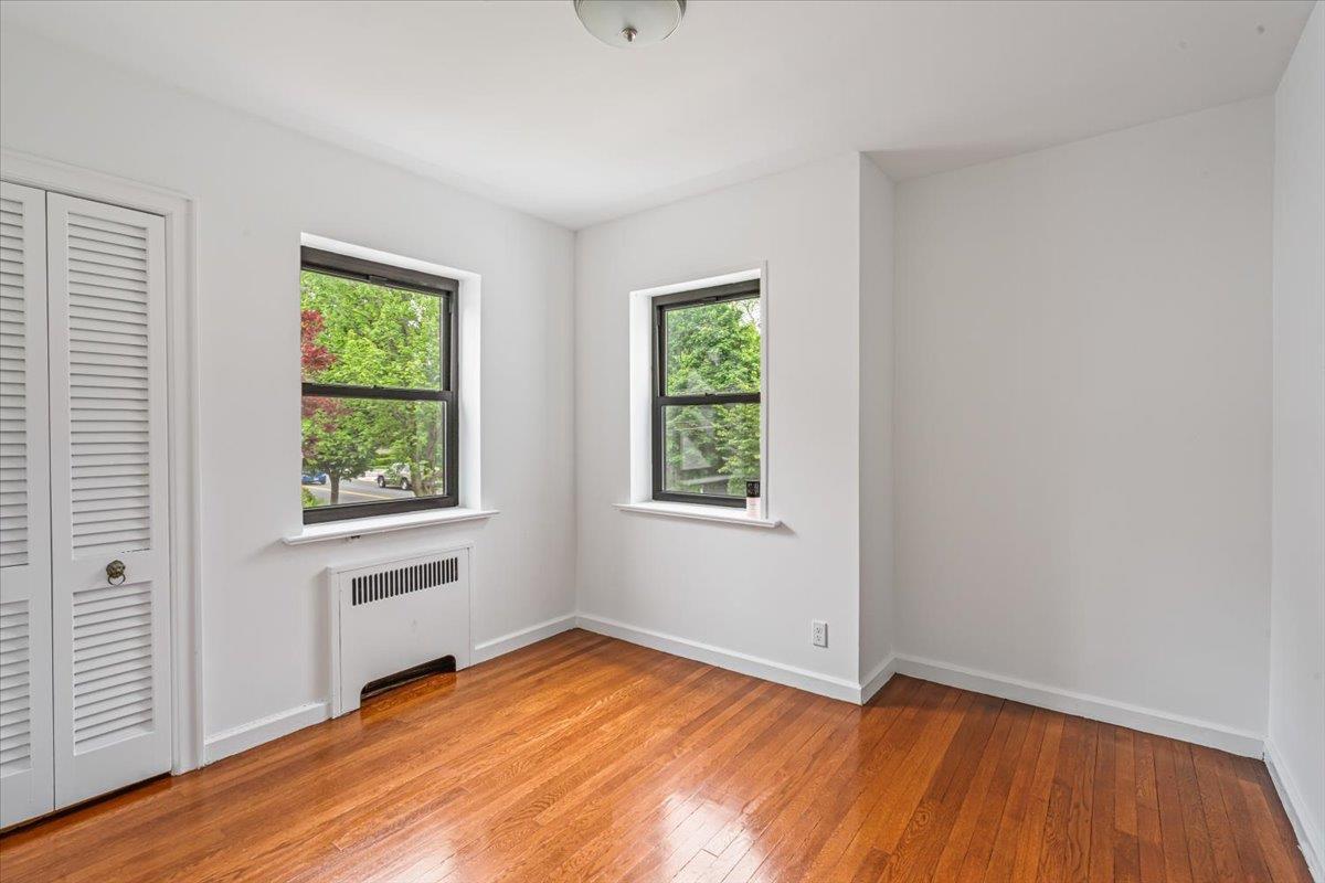 Single Family 33rd  Queens, NY 11358, MLS-867955-27
