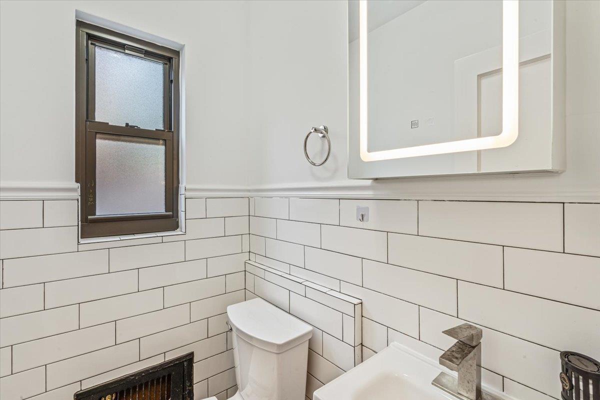 Single Family 33rd  Queens, NY 11358, MLS-867955-31