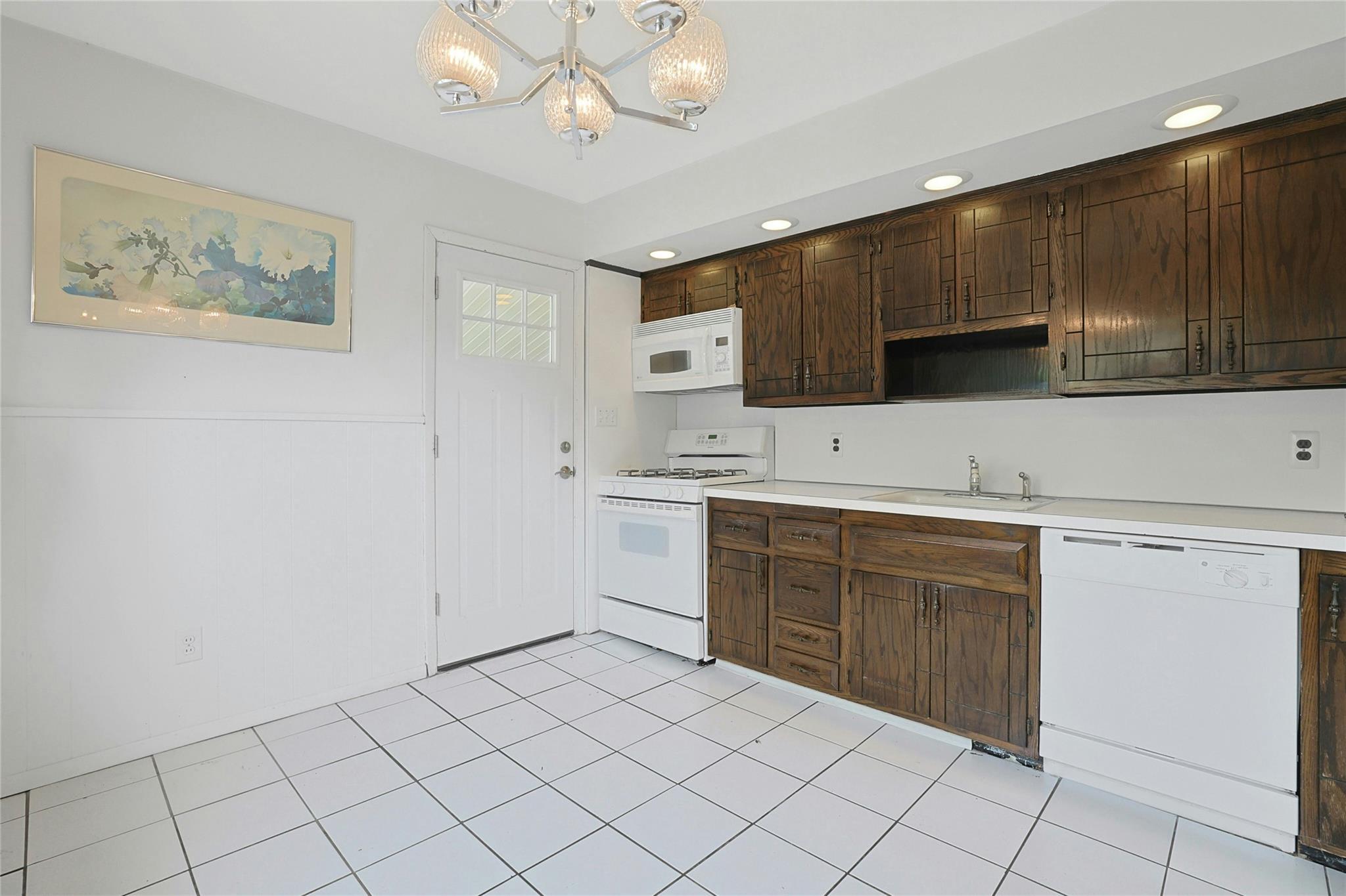 Single Family Parker  Rockland County, NY 10952, MLS-867963-10