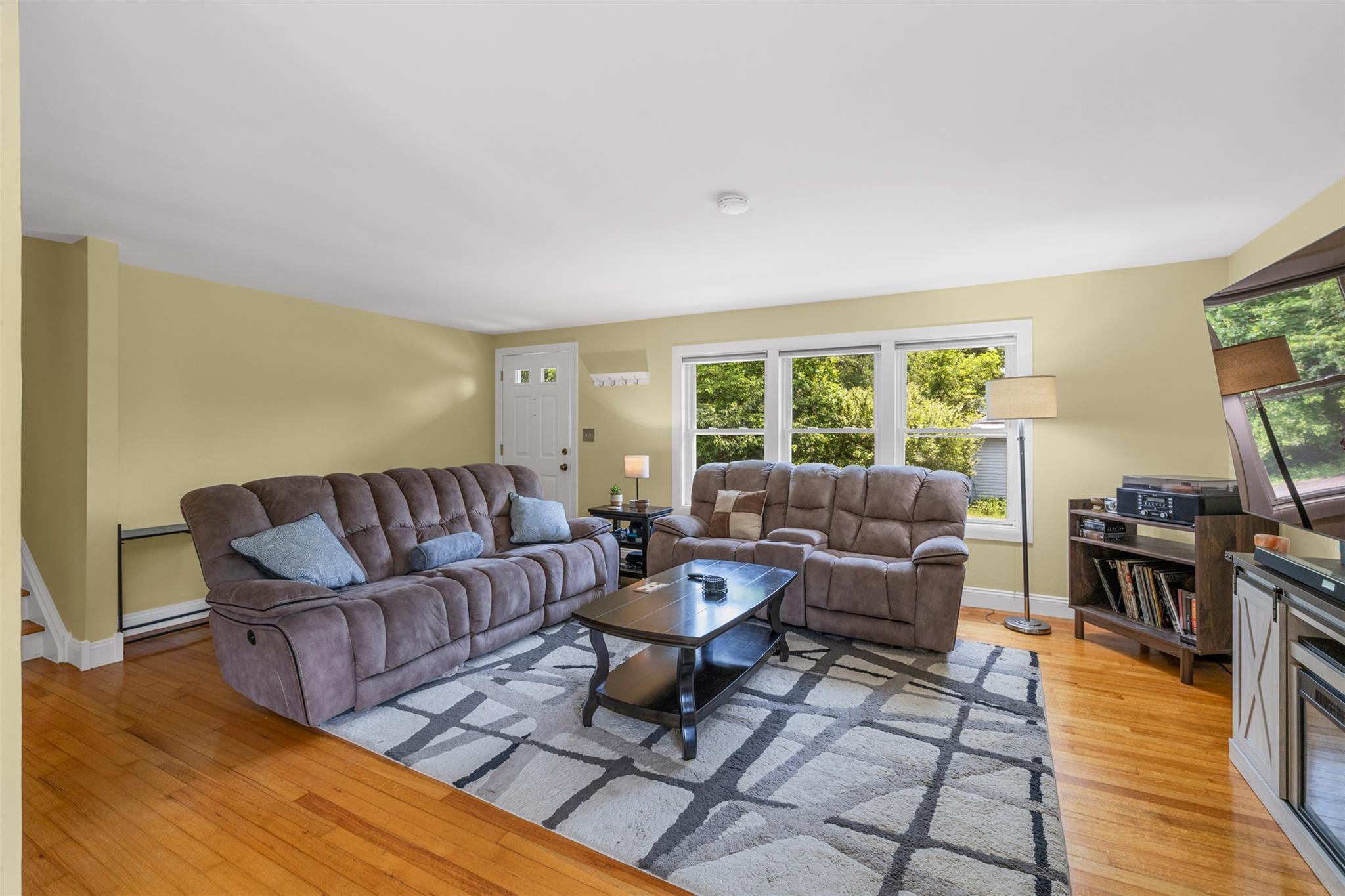 Single Family Dogwood  Ulster County, NY 12561, MLS-867983-4