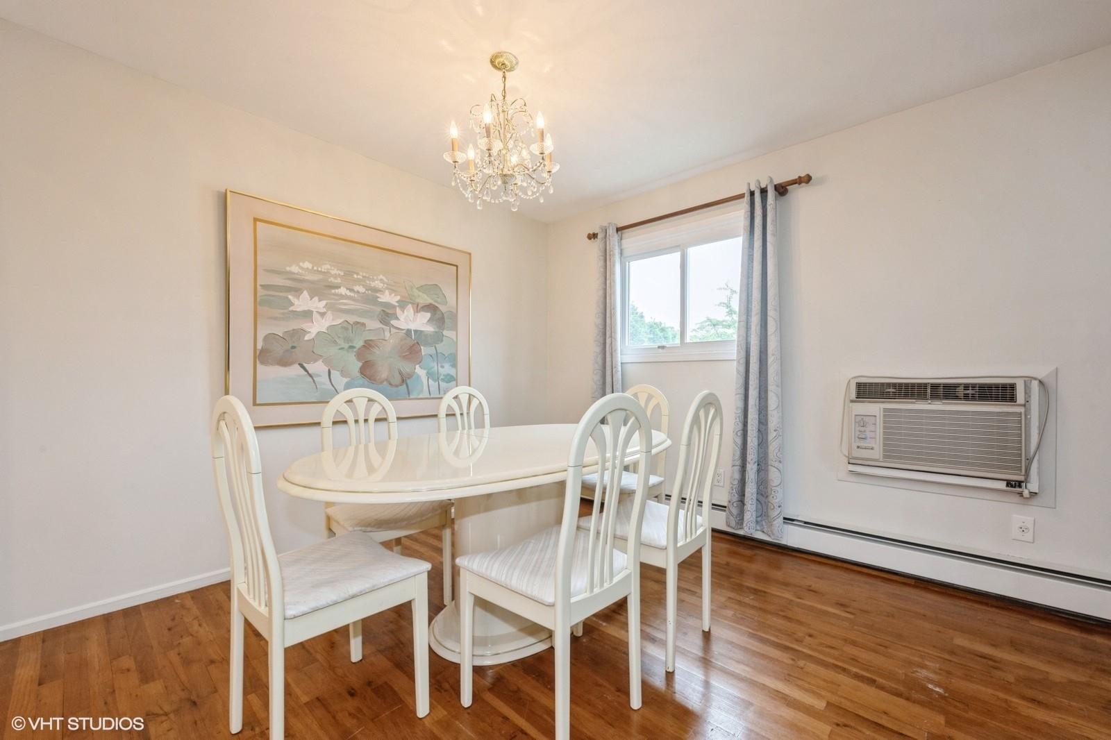 Single Family Fir Nassau County, NY 11793, MLS-867987-6