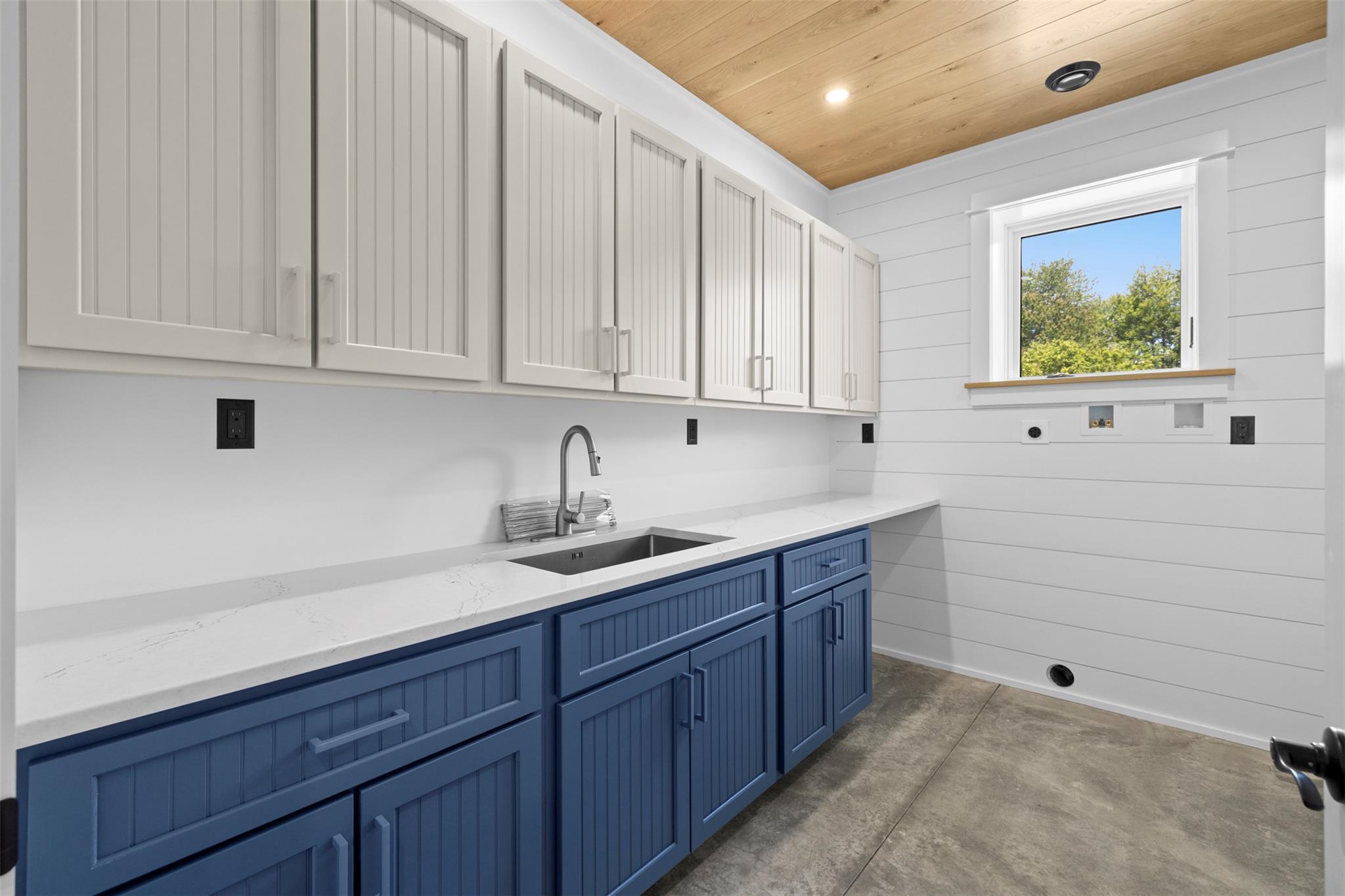 Single Family Albany Post  Ulster County, NY 12525, MLS-867997-30