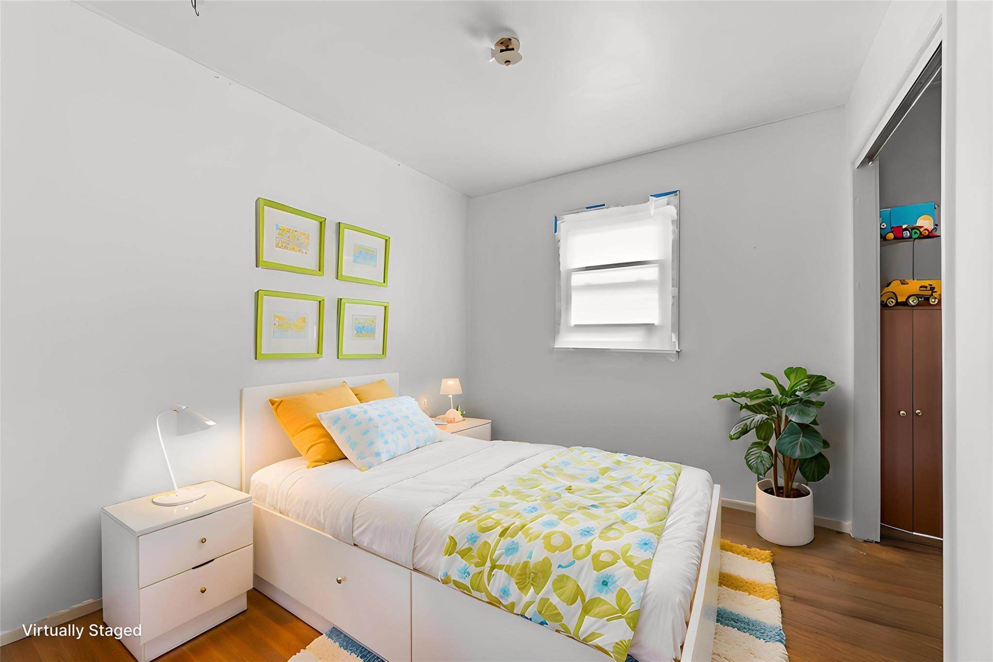 Single Family Laconia  Staten Island, NY 10305, MLS-868003-14