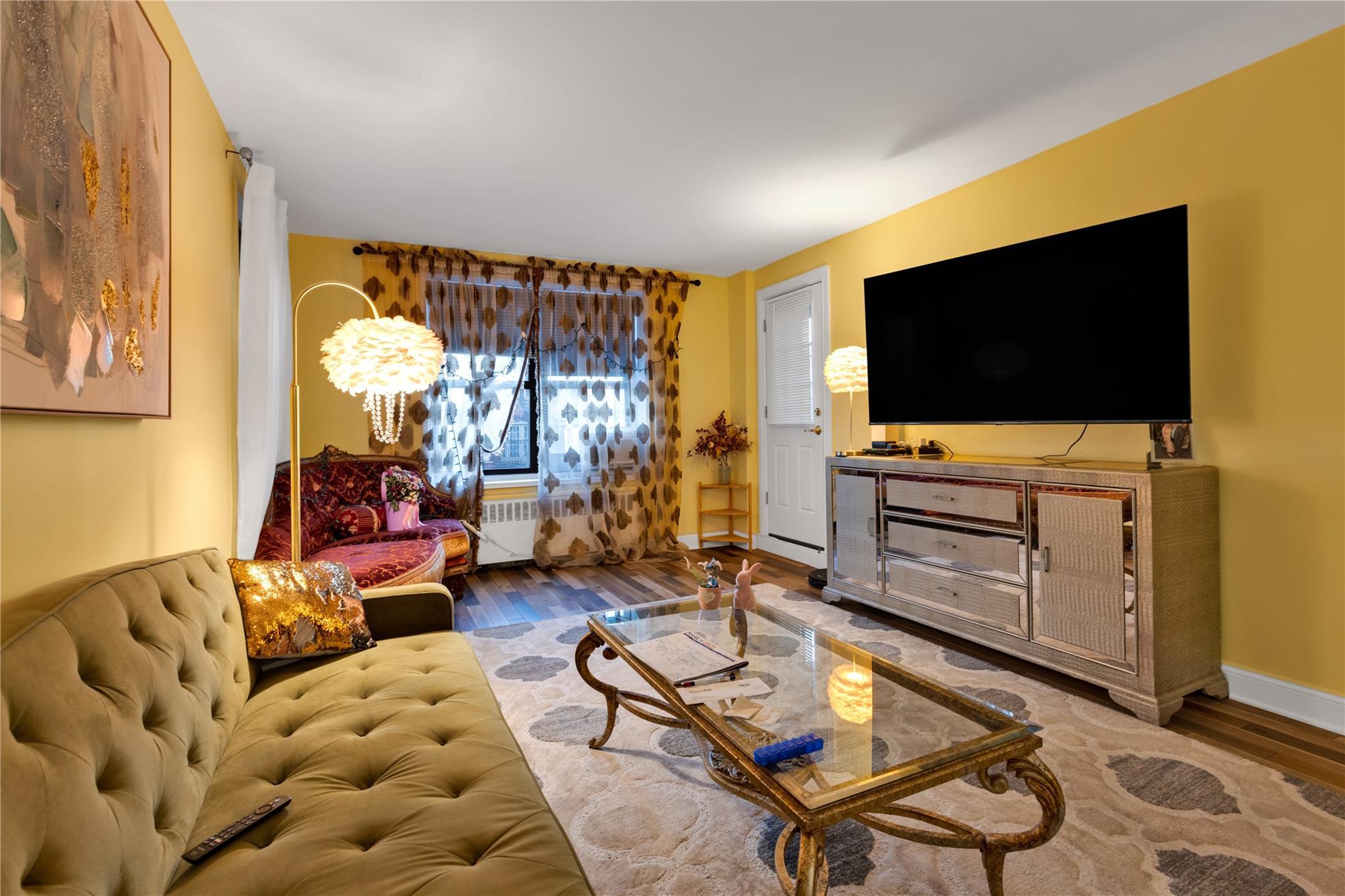 Coop End  Brooklyn, NY 11235, MLS-868006-10