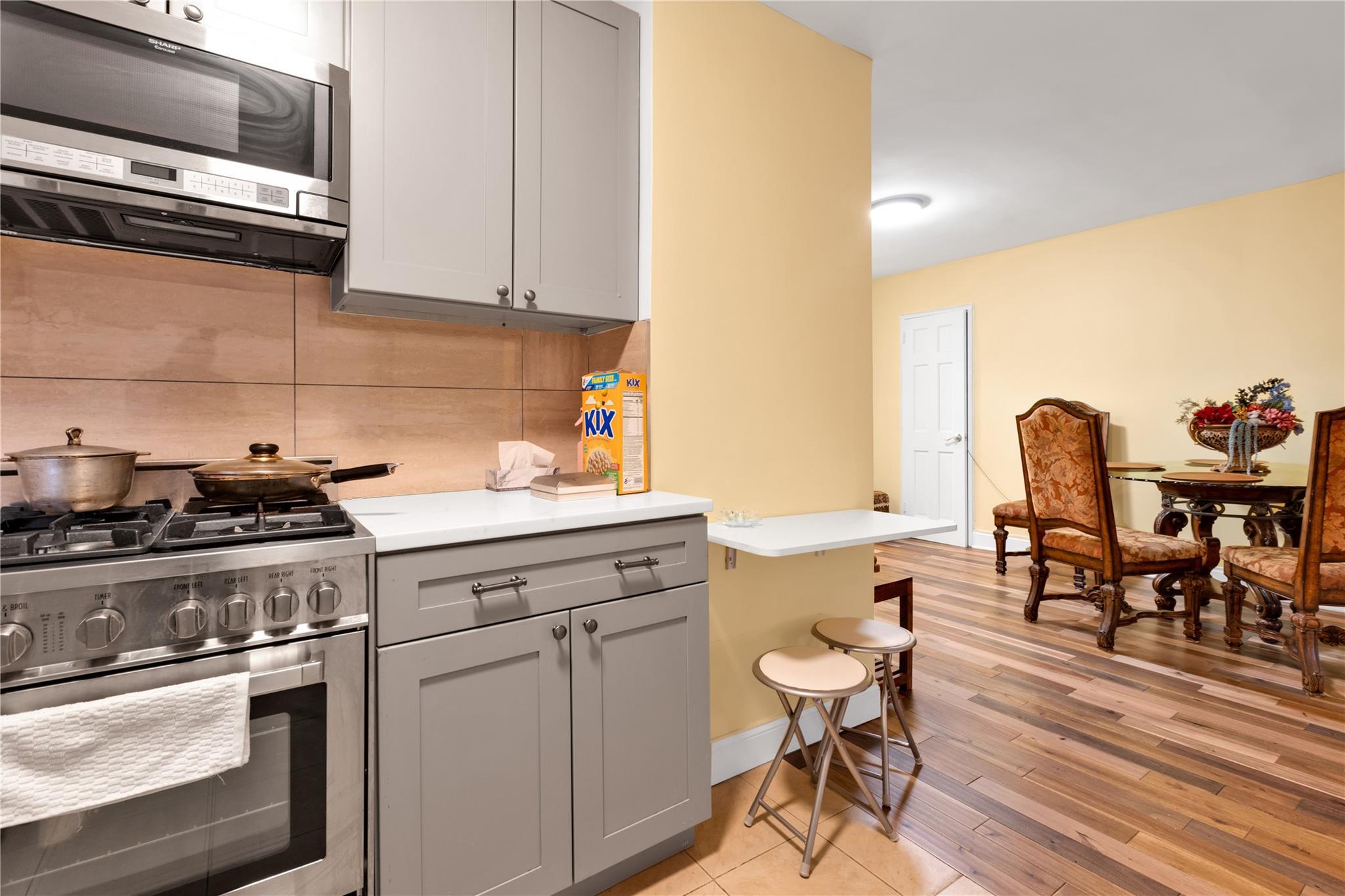 Coop End  Brooklyn, NY 11235, MLS-868006-20