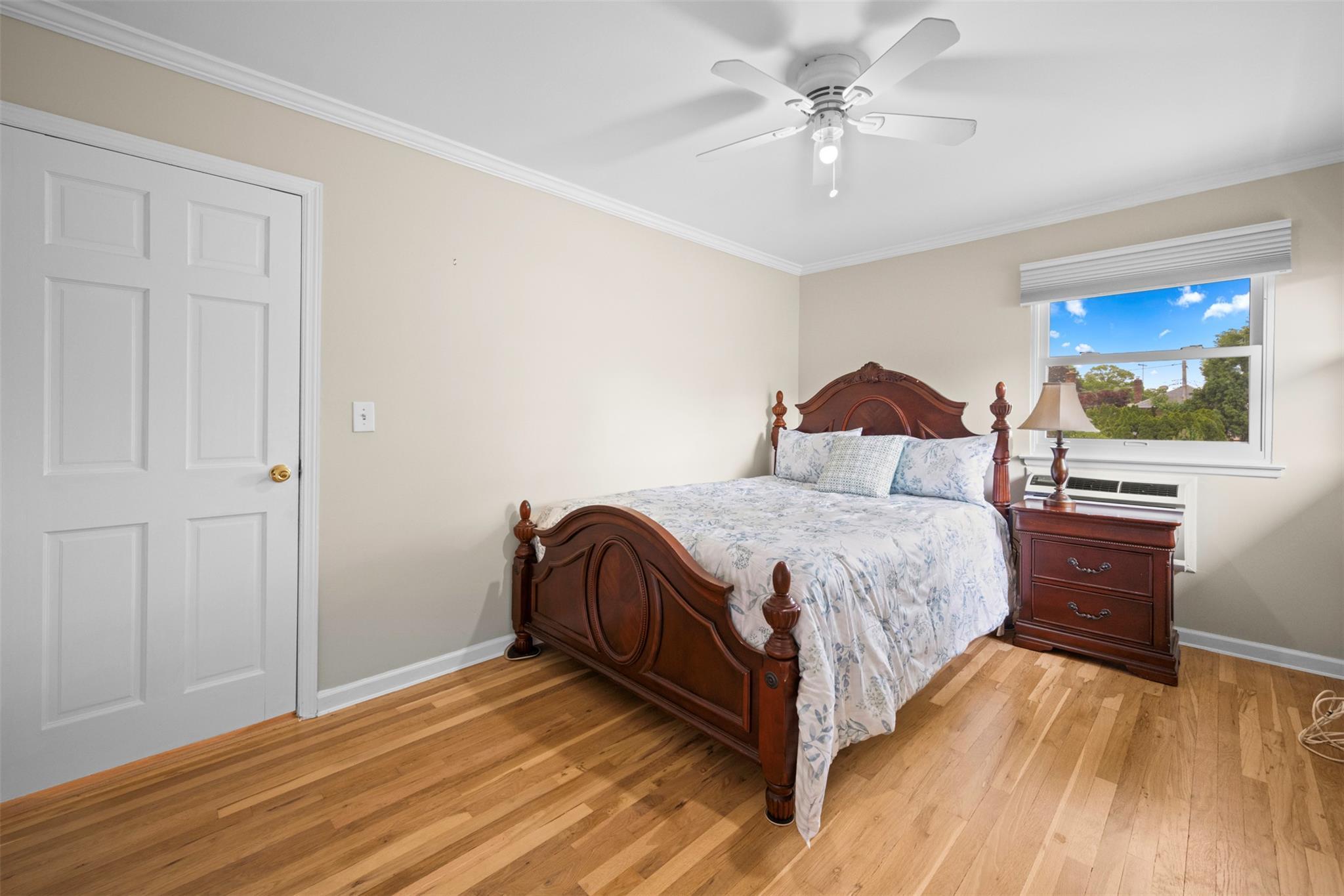Single Family Gary  Nassau County, NY 11590, MLS-868007-25