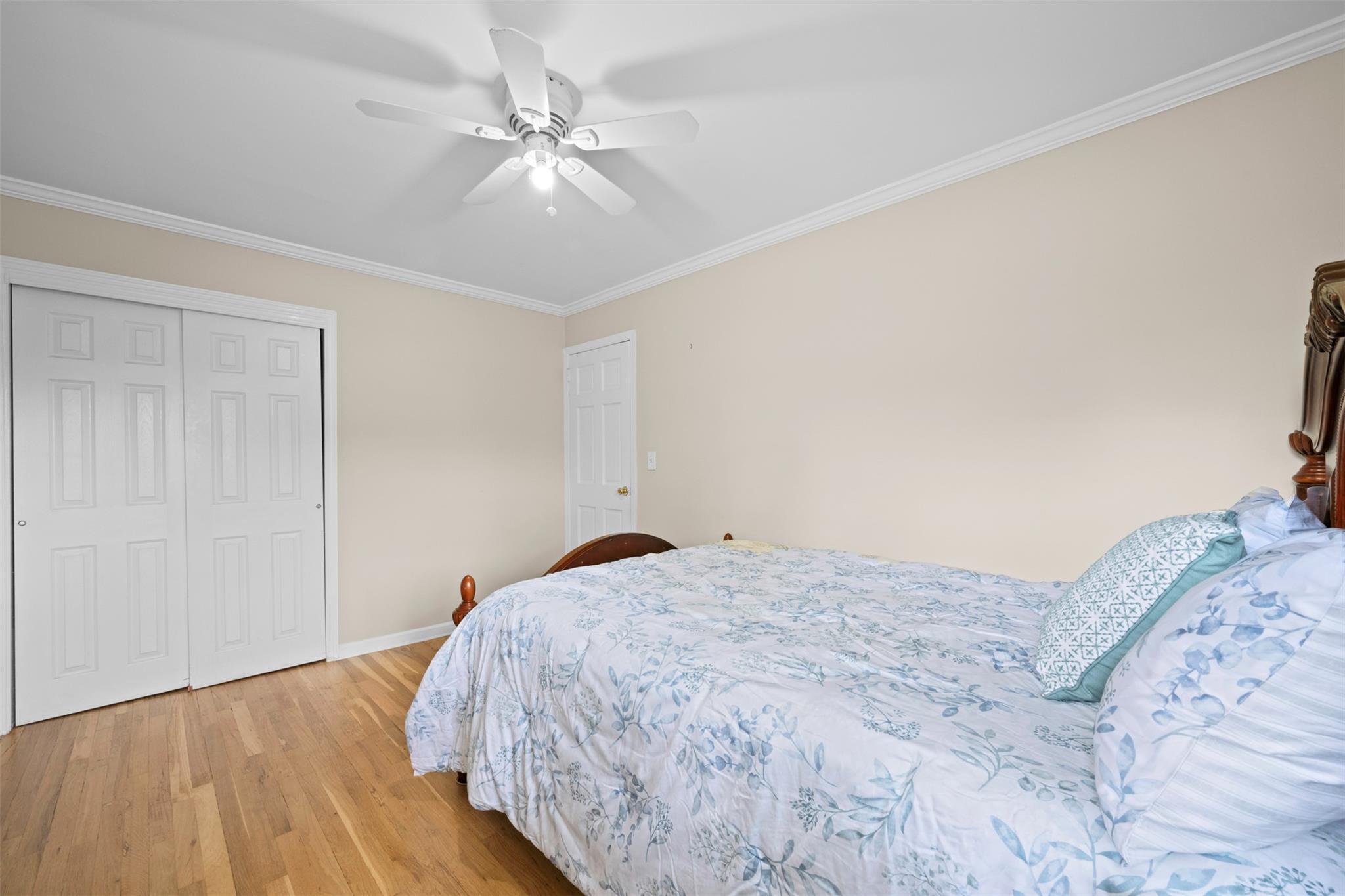 Single Family Gary  Nassau County, NY 11590, MLS-868007-26
